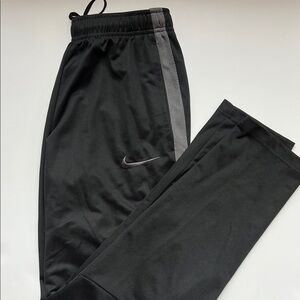 Nike Men's Black Track Pants, Size Medium